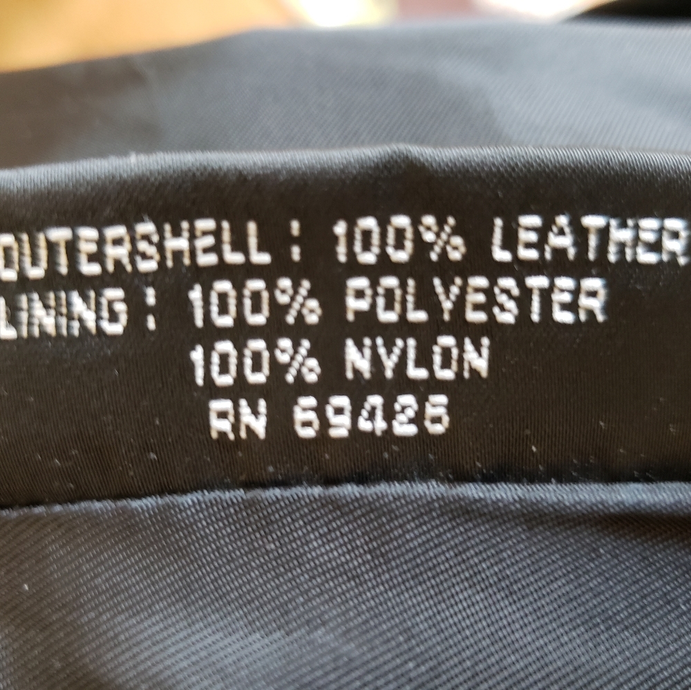 Leather jacket - Picture 5 of 8